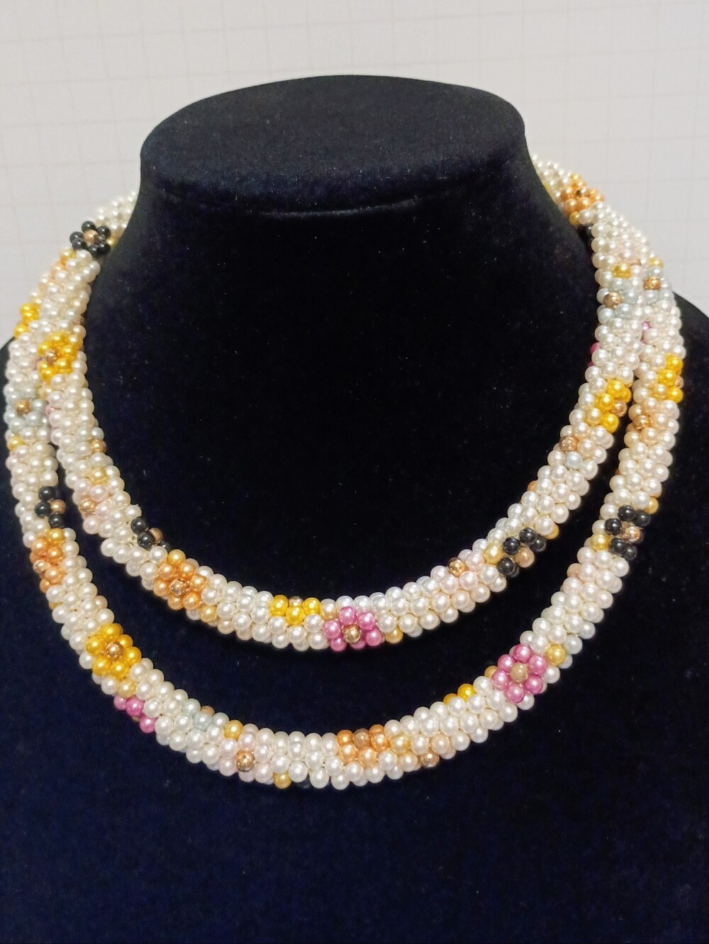 Beaded Flower Chain